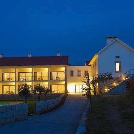 Madre De Agua Rural De Charme Hotel 4*